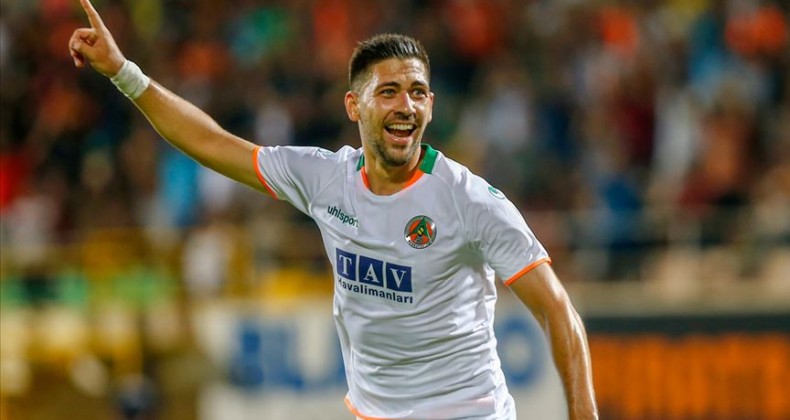 Beşiktaş, Alanyaspor’a deplasmanda kaybetti