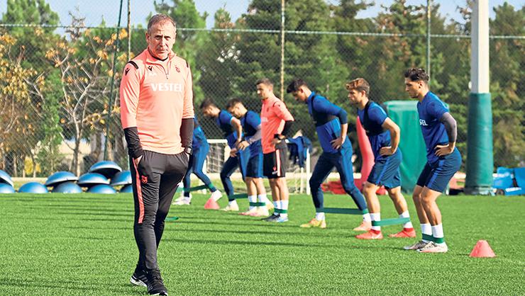 Trabzonspor’da iki futbolcunun Kovid-19 test sonucu pozitif çıktı