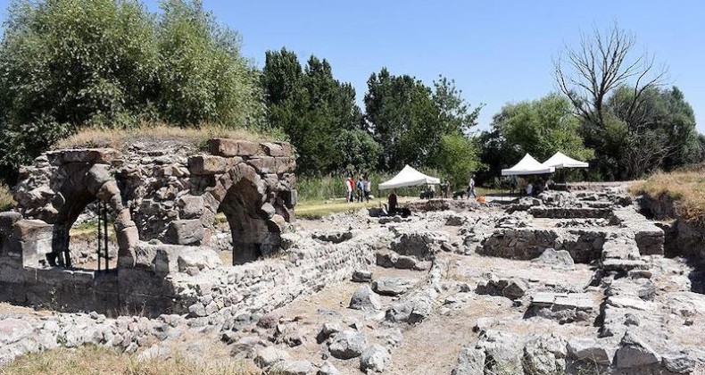 Kayseri’de Bir Selçuklu Sarayı: Keykubadiye