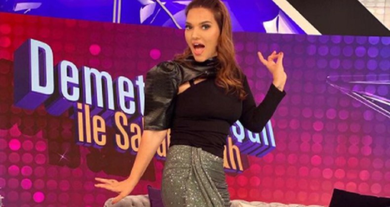 Demet Akalın Corona’ya yakalandı