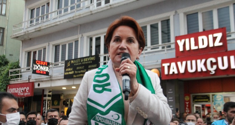 İYİ Parti Genel Başkanı Akşener Samsun’da esnafı ziyaret etti