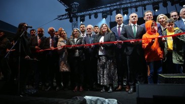 İmamoğlu, Yomra’da Hürriyet Parkı’nın açılışına katıldı