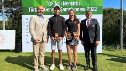 GOLFTE TÜRKİYE GENÇLER ŞAMPİYONLARI ERKEKLERDE CAN GÜRDENLİ, GENÇ KIZLARDA DENİZ KAYA OLDU