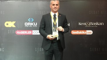 Başkan Bıyık, En başarılı belediye başkanı seçildi