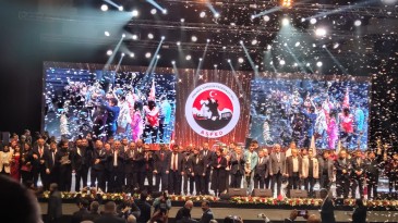 SAMSUNLU GENÇLER ANKARA’DA HALUK LEVENT İLE COŞTU