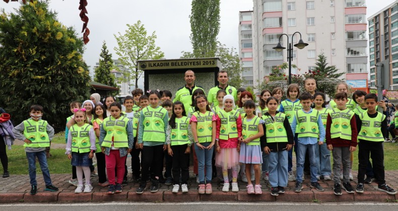 TRAFİK EĞİTİM PİSTİ 7 GÜN ÇOCUKLARIN HİZMETİNDE