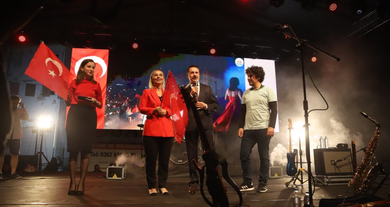 Başkan Deveci: “Cumhuriyet Tam Bağımsızlıktır”