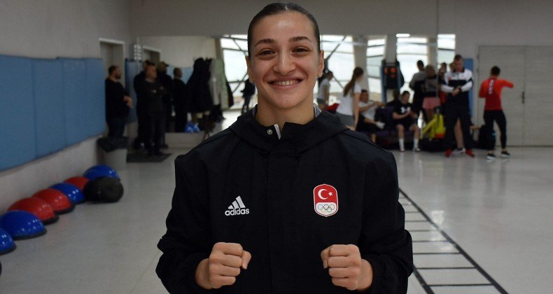 Milli boksör Buse Naz Çakıroğlu, Tokyo’da kaçırdığı altını Paris’te kazanmak istiyor: