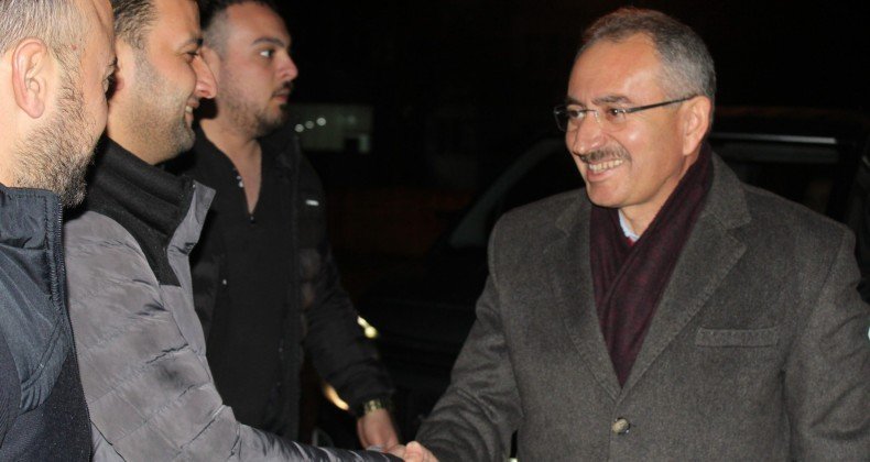 Bağımsız Aday Dündar’a Çarşamba’da yoğun ilgi