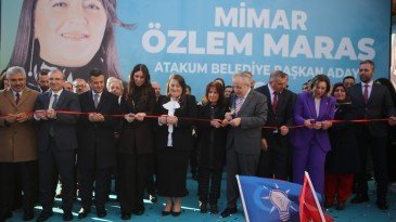 Atakum’da Seçim Heyecanı: Özlem Maraş’ın Seçim Koordinasyon Merkezi Açılışı Büyük İlgi Gördü