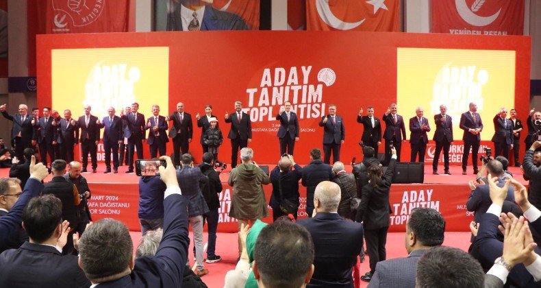 Adem Güney: 1 Nisan’da gardiyan belediyecilik gidecek, garson belediyecilik gelecek”