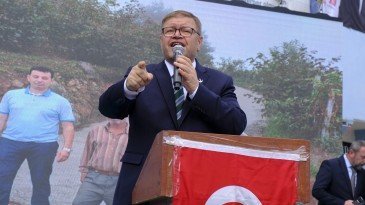 Adem Güney:”25 senedir hep aynı vaatlerle seçmenin karşısındalar”