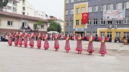 Kastamonu’nun ilçelerinde 23 Nisan Ulusal Egemenlik ve Çocuk Bayramı kutlandı