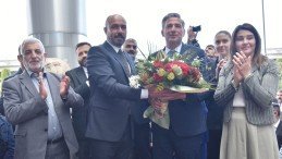 Tekkeköy Belediye Başkanı Mustafa Candal görevi devraldı