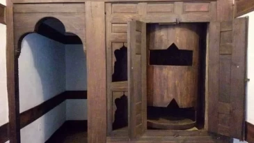 “Dolap çevirmek” deyimi bakın hangi dolaptan çıkmış