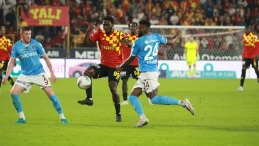Trabzonspor, İzmir’de Göztepe’ye 2-1 yenildi