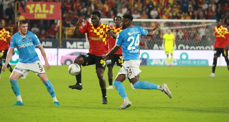 Trabzonspor, İzmir’de Göztepe’ye 2-1 yenildi