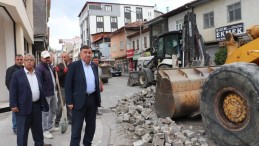 Havza Belediye Başkanı Murat İkiz, Kazımpaşa Caddesi Yol Yapım Çalışmalarını İnceledi