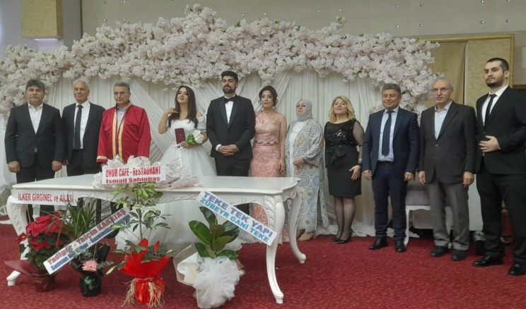 Özköse ve Kılıçoğlu Ailelerinin Mutlu Günü
