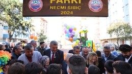 Yenilenen Cumhur Alan Çocuk Parkı Törenle Açıldı