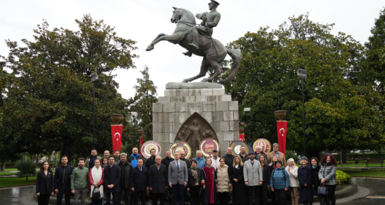 Türk Diş Hekimliğinin Bilimselliğe Yönelişinin 116. Yılı: Diş Hekimleri Günü ve Toplum Sağlığı Haftası Kutlandı