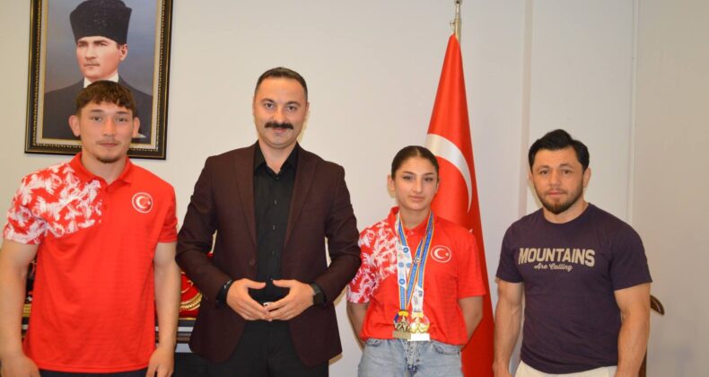  Kaymakam Mustafa Ayvat Şampiyon Sporcuları Makamında Ağırladı
