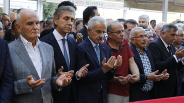 Eski Bakan Mustafa Demir İçin Samsun’da Cenaze Töreni Düzenlendi