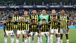 Fenerbahçe, Şampiyonlar Ligi’nde Gövde Gösterisi Yaptı: Feyenoord’u 5-2 Mağlup Ederek Play-Off’a Yükseldi!