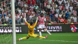 Samsunspor Sezona Galibiyetle Başladı: 2-1