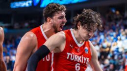 3 Gün Sonra Yine Aynı Son! 12 Dev Adam, Yunanistan’ı Parkede Denize Döktü!