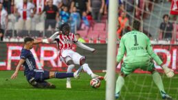 Samsunspor Evinde Yıkıldı: Antalyaspor’a 2-1 Mağlup Oldu