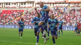 Samsunspor, Gaziantep Deplasmanında 2 Puan Bıraktı: 2-2