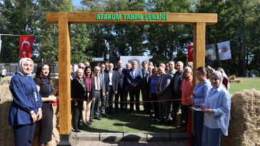 ATAKUM BELEDİYESİ KARADENİZ’İN İLK TARIM ŞENLİĞİNE EV SAHİPLİĞİ YAPTI