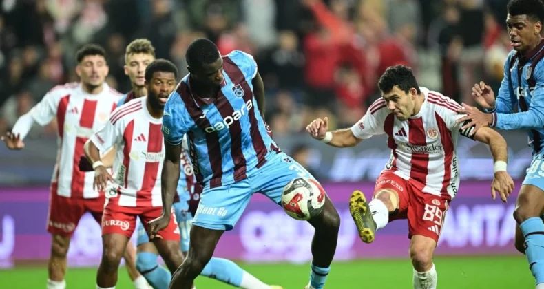 Trabzonspor, Antalya’da bir puanla yetindi: 1-1