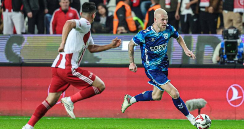 Trendyol Süper Lig 22. Haftasında Antalya’da Ağır Yenilgi: 3-1