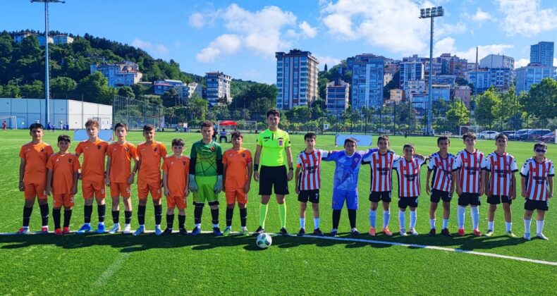 DEREBAHÇE U12’DE FIRTINA GİBİ ESİYOR: 5’TE 5!