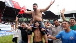 Karadeniz’in Gücü Er Meydanında Zirvede: Sinoplu Erkan Taş, 665. Kırkpınar’ın Başpehlivanı