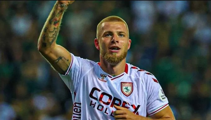 SAMSUN’DAN YUNANİSTAN’A 6.5 MİLYON EURO’LUK TRANSFER: VAN DRONGELEN PANATHINAIKOS’TA!
