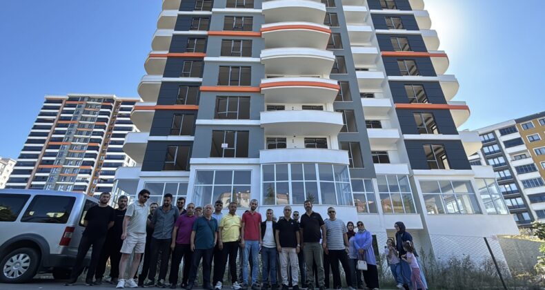 Samsun’da topraktan satın aldıkları dairelerin tamamlanmasını isteyen aileler suç duyurusunda bulunacak